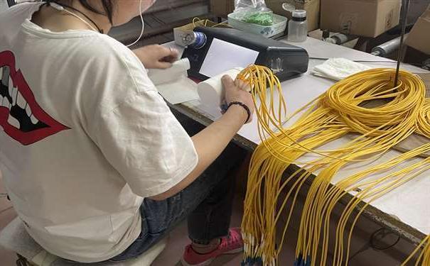 济宁市网络工程中几种常用的光纤连接器